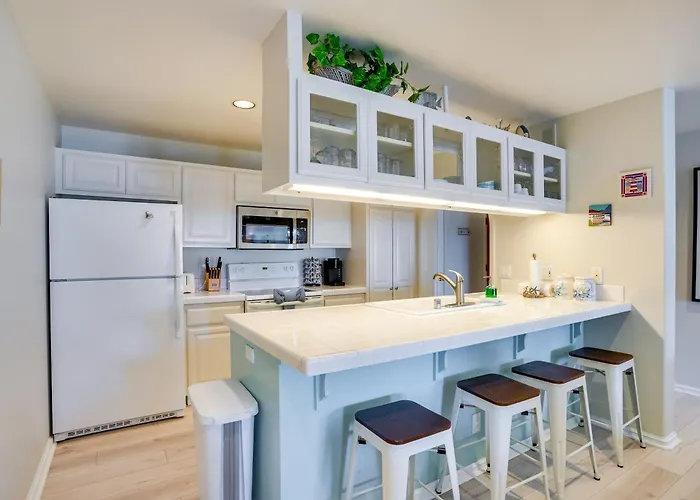 Gorgeous Catalina Island Condo With Golf Cart!